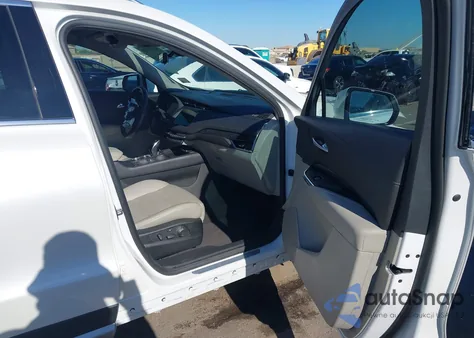 2022 Cadillac Xt4 Fwd Premium Luxury из США, поврежденный, VIN 1GYFZCR49NF113659